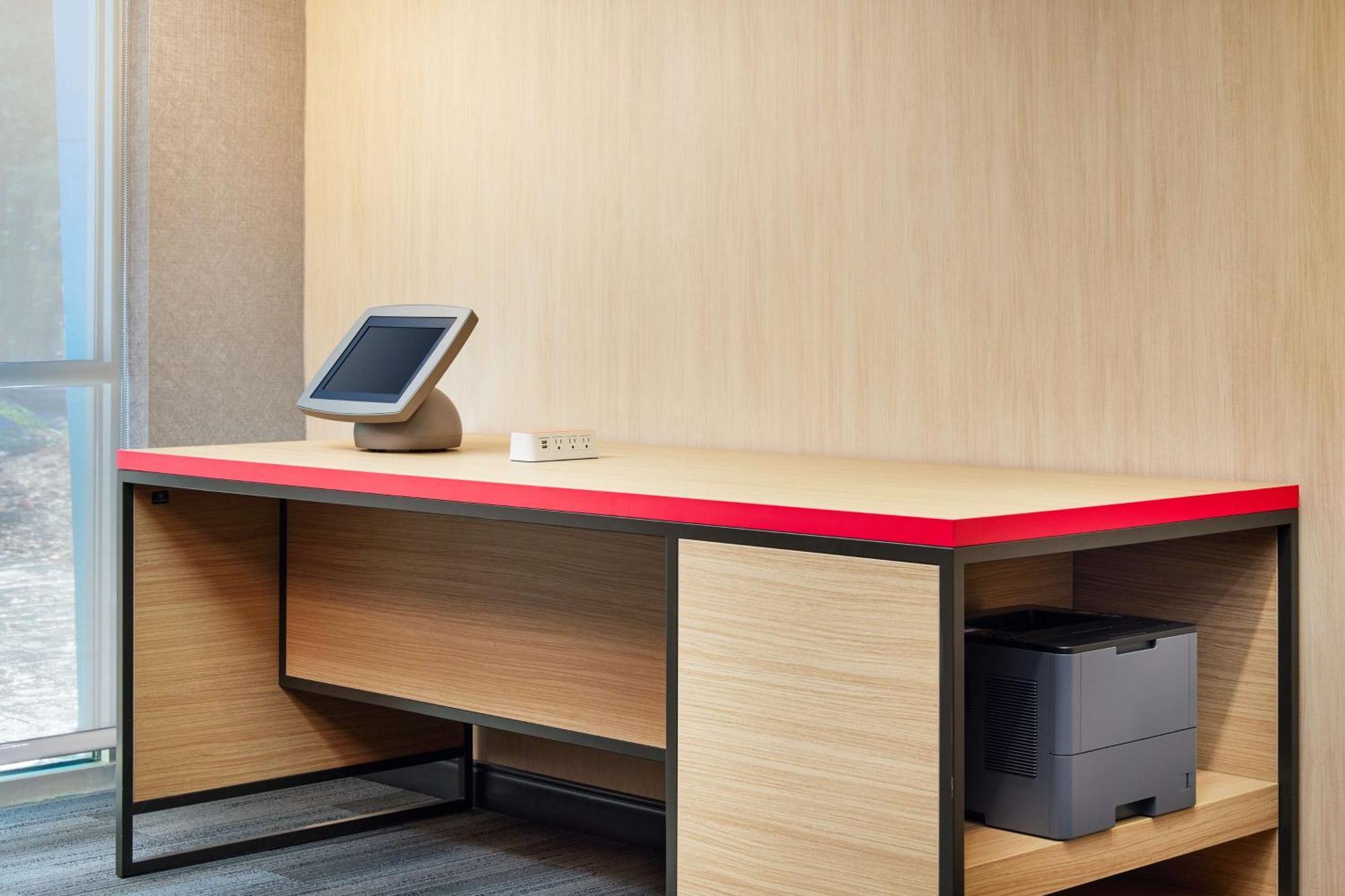 Tru By Hilton Atlanta Northlake Parkway, Ga Hotel 3*