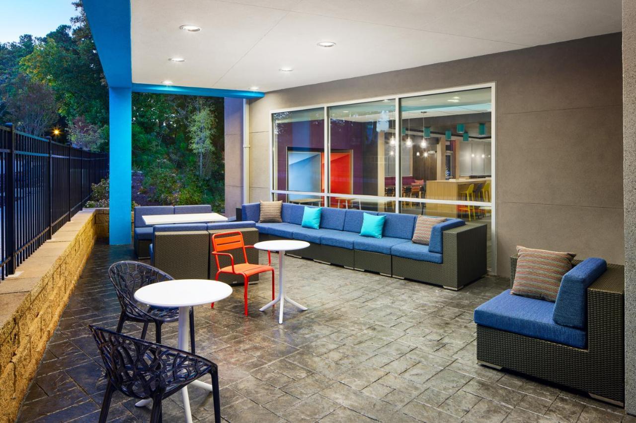 Hotel Tru By Hilton Atlanta Northlake Parkway, Ga